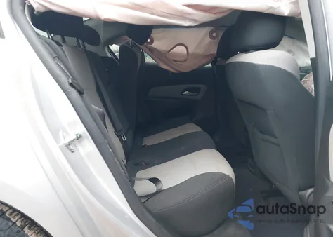 2011 Chevrolet Cruze Ls z USA, uszkodzony, nr VIN 1G1PC5SH0B7298316